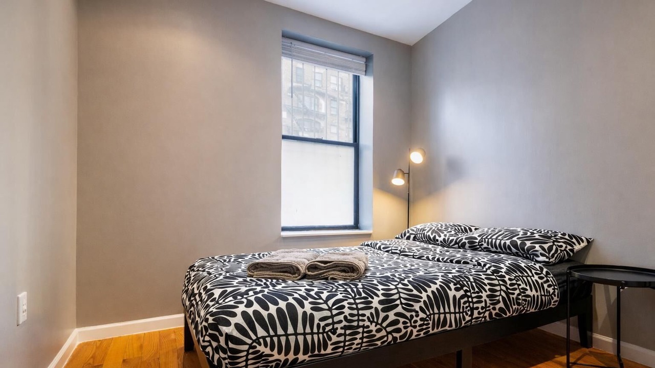 Photo of Bedroom in Bloomingdale