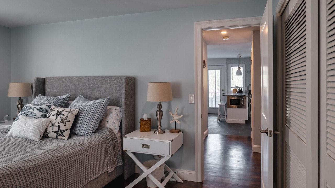 Photo of Bedroom in Mashpee