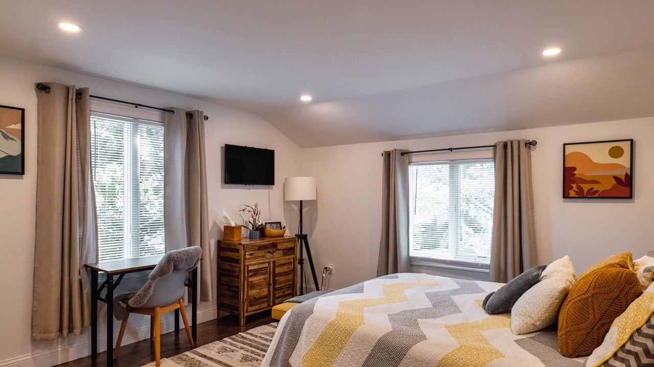 Photo of Bedroom in Mashpee
