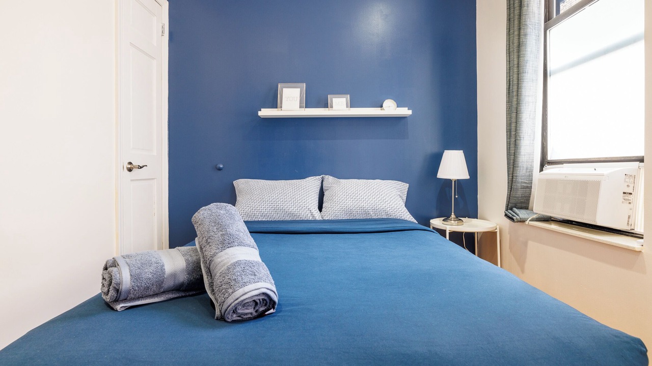 Photo of Bedroom in Bloomingdale