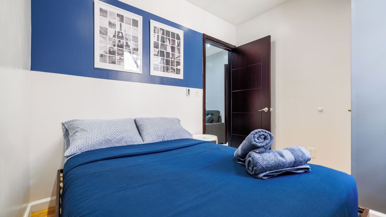 Photo of Bedroom in Bloomingdale
