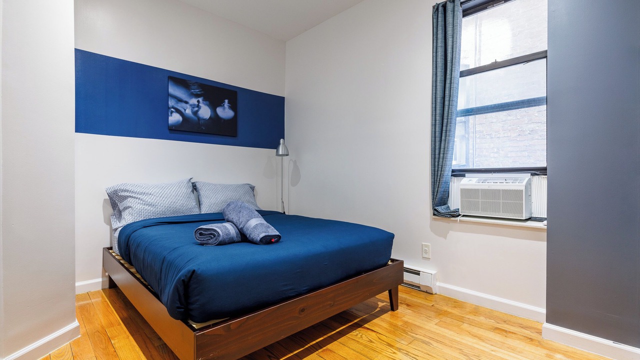 Photo of Bedroom in Bloomingdale