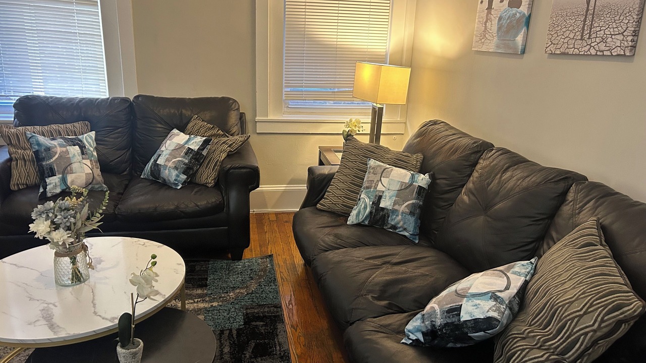 Photo of Livingroom in Rittenhouse Row