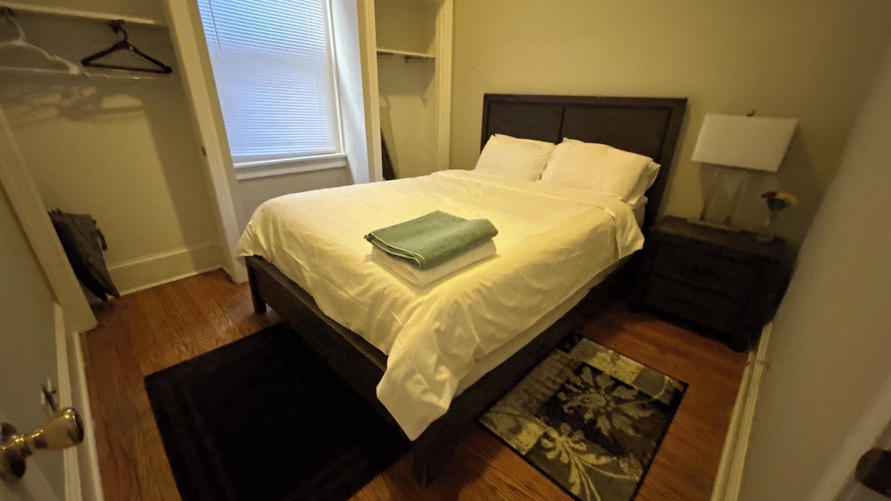 Photo of Bedroom in Rittenhouse Row