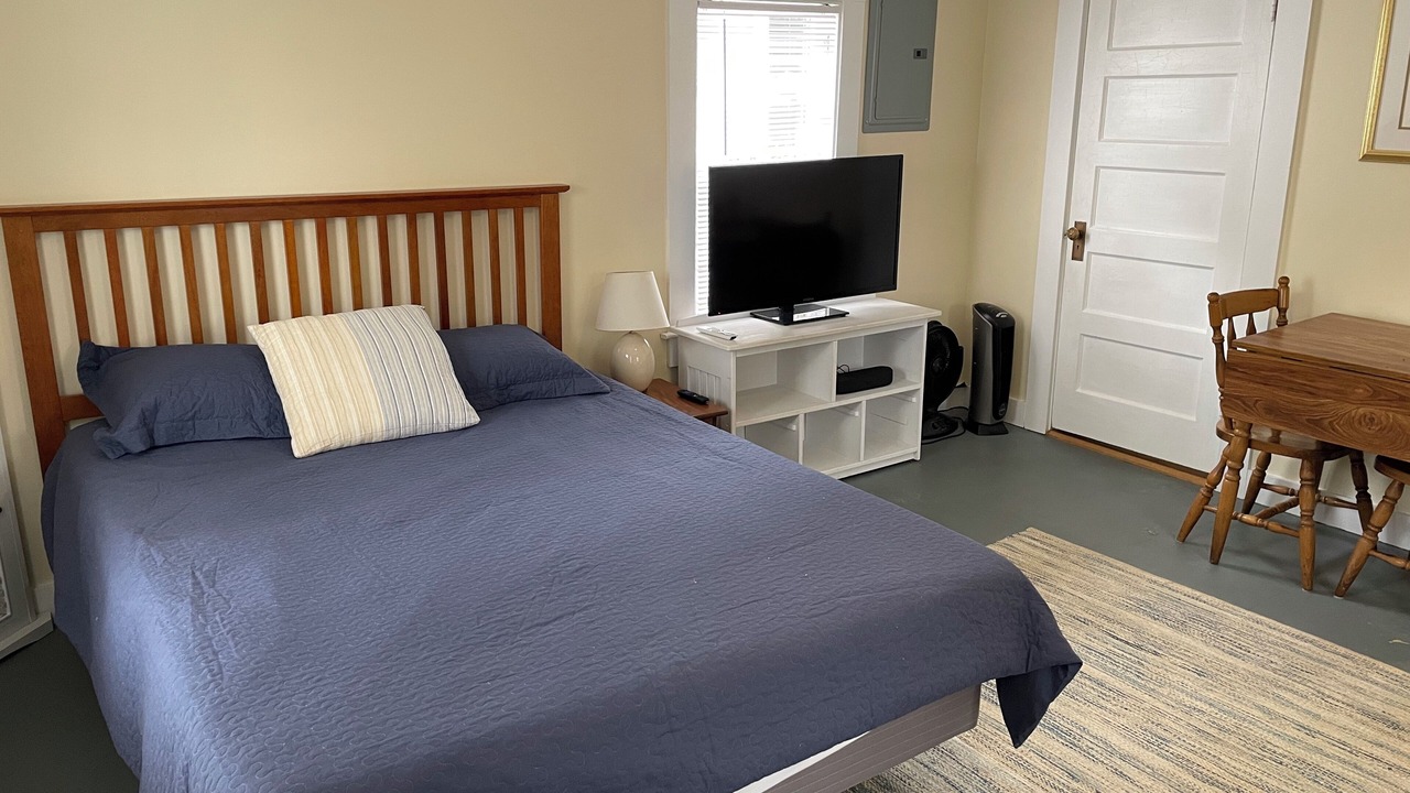 Photo of Bedroom in Ogunquit