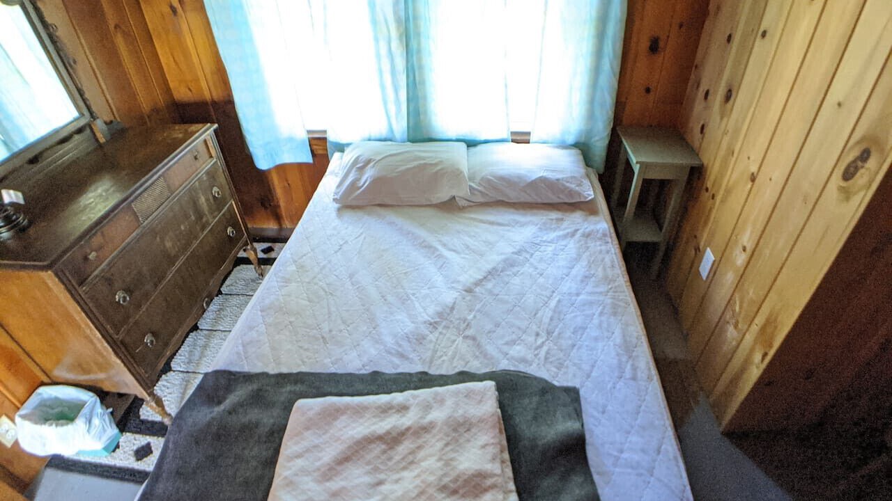 Photo of Bedroom in Raymond