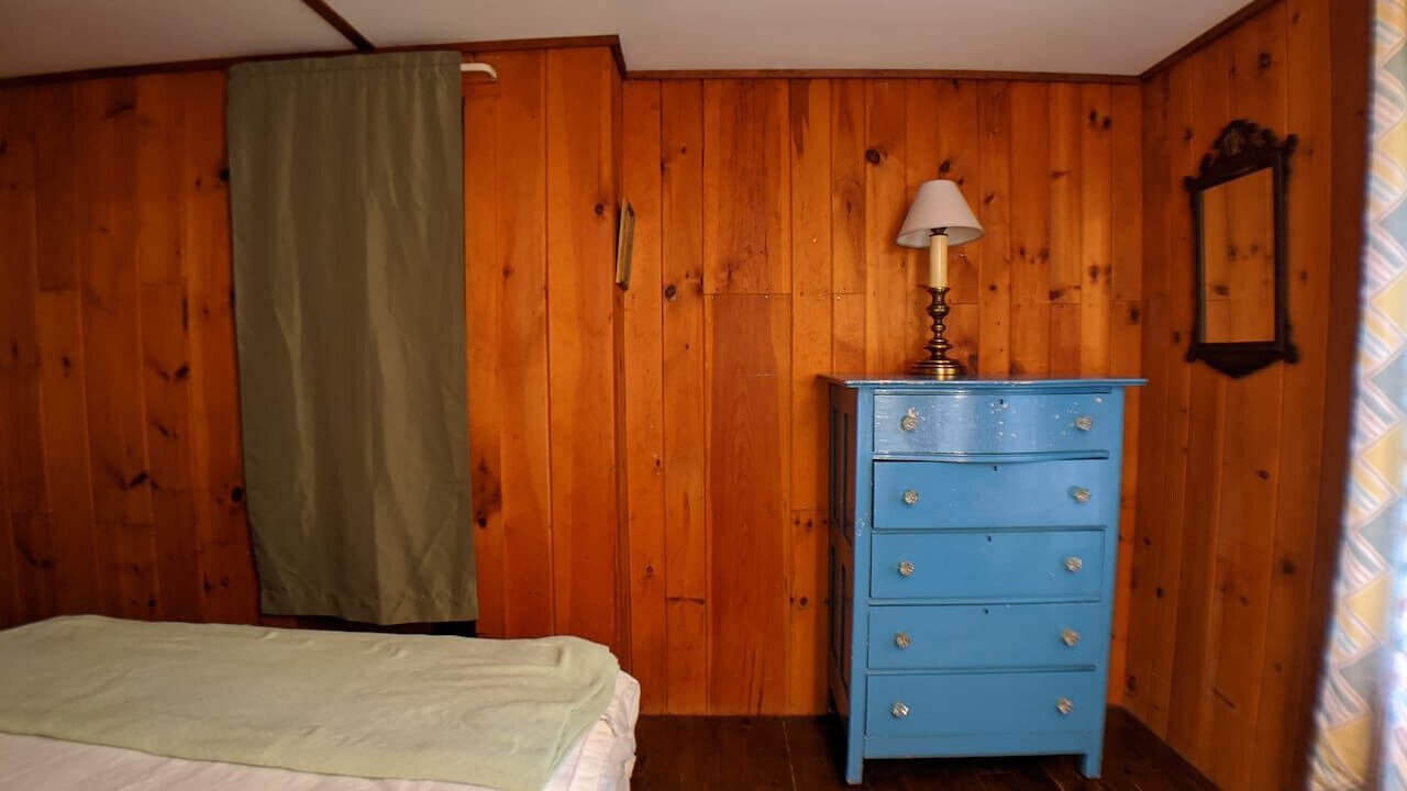 Photo of Bedroom in Raymond