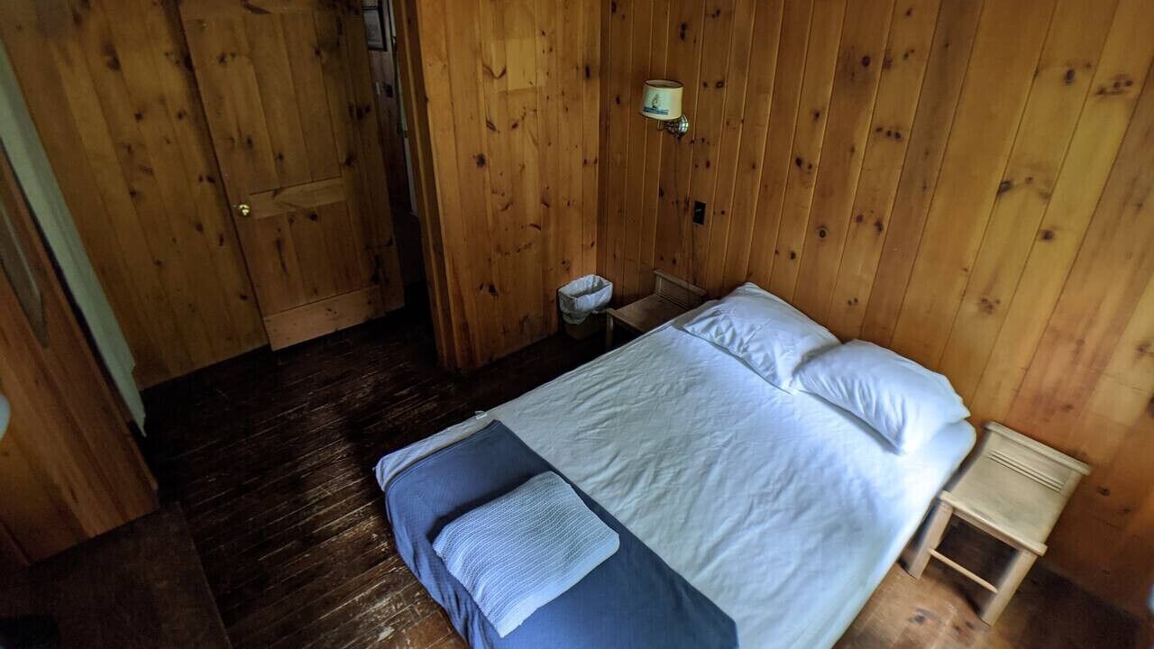 Photo of Bedroom in Raymond