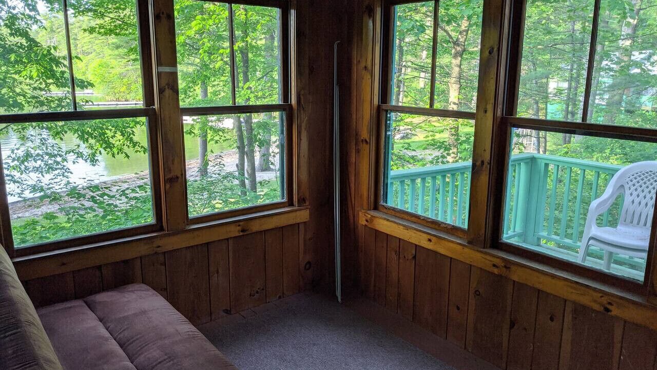 Photo of Livingroom in Raymond