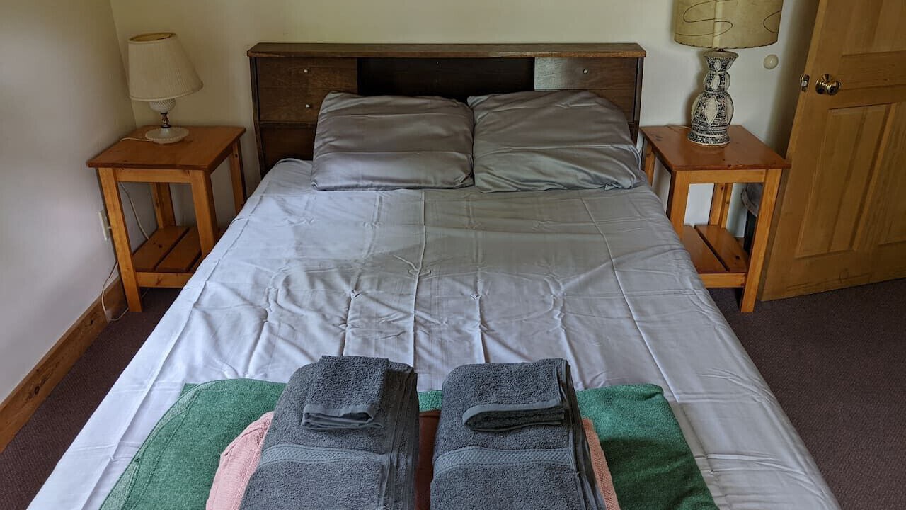 Photo of Bedroom in Raymond