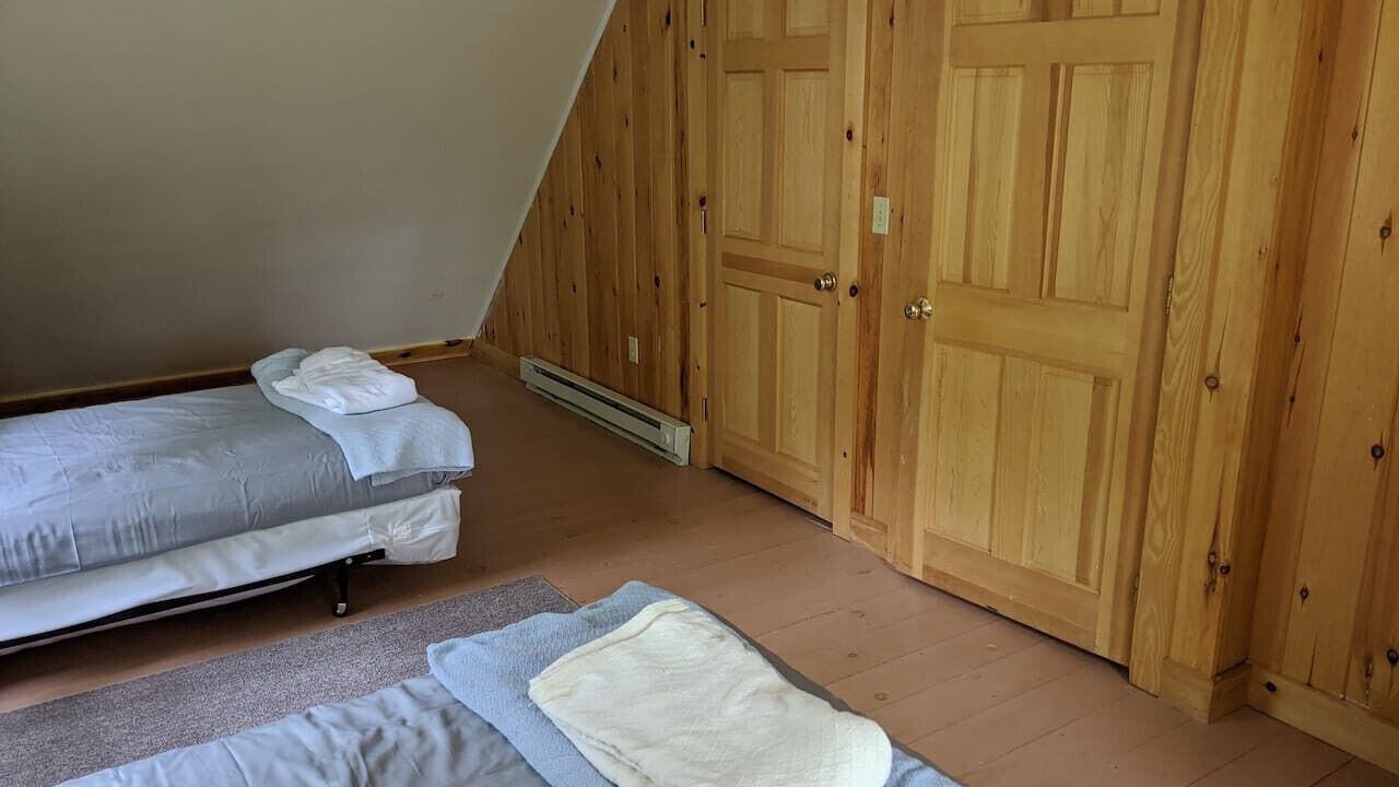 Photo of Bedroom in Raymond
