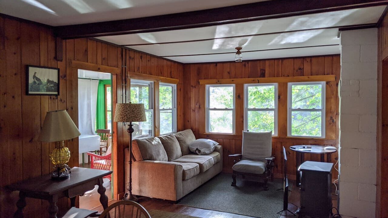 Photo of Livingroom in Raymond