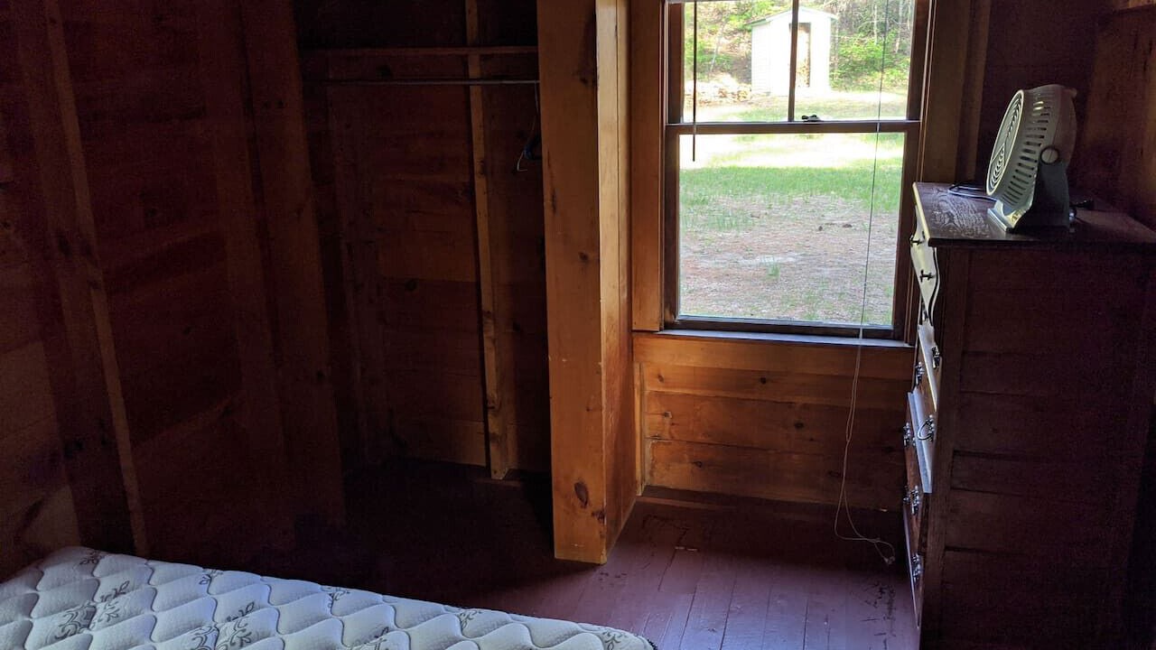 Photo of Bedroom in Raymond