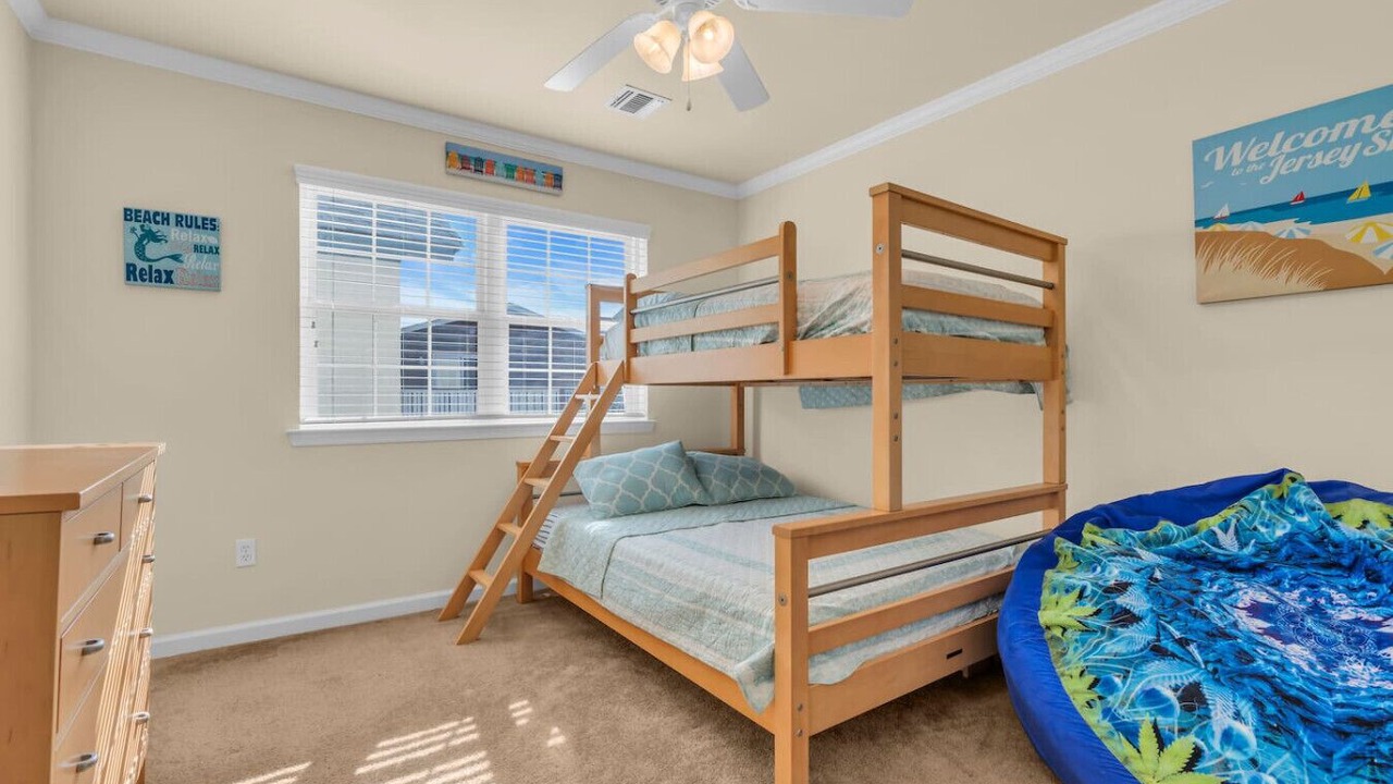 Photo of Bedroom in Seaside Heights