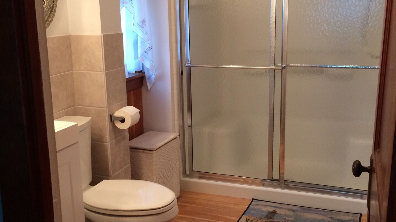 Photo of Bathroom in Higgins Beach