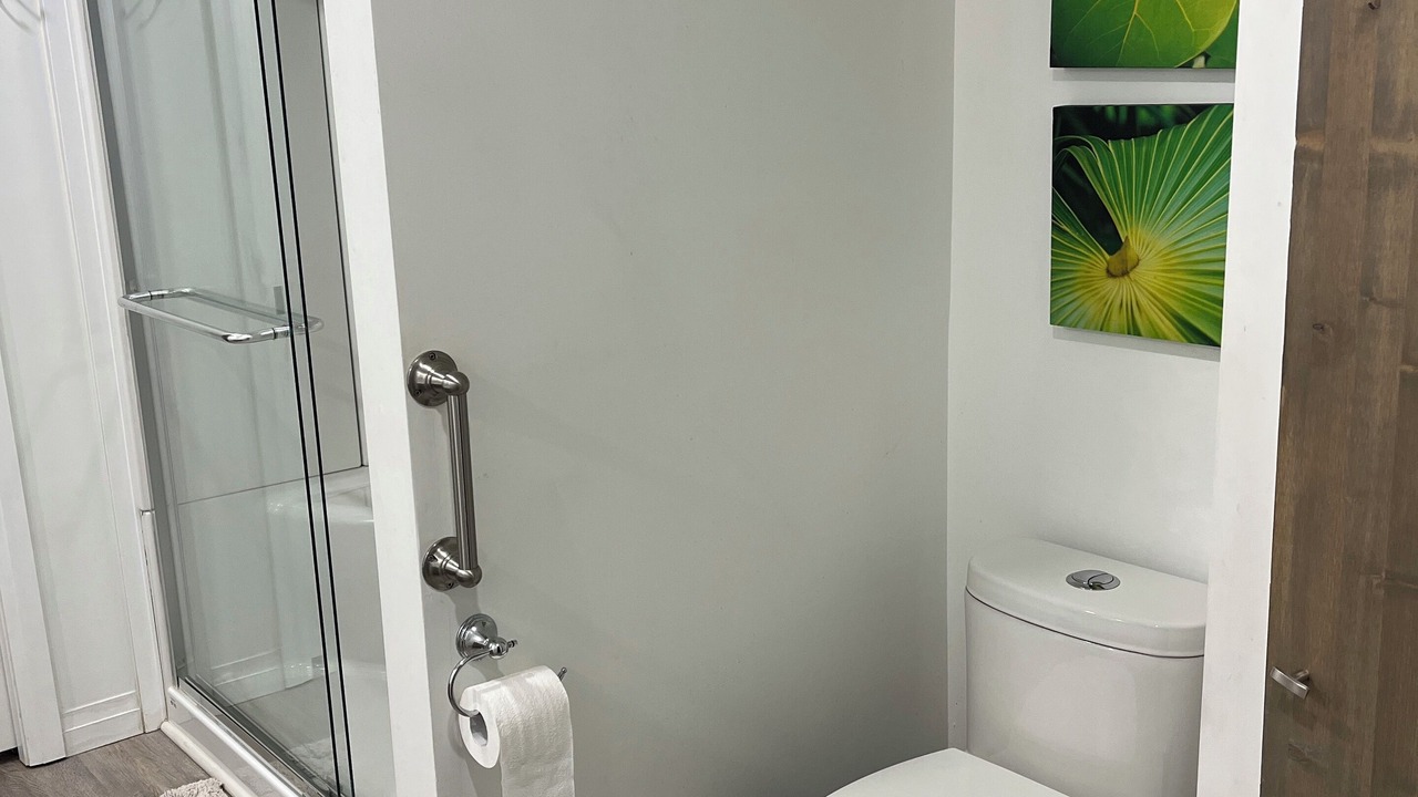 Photo of Bathroom in Wasaga Beach