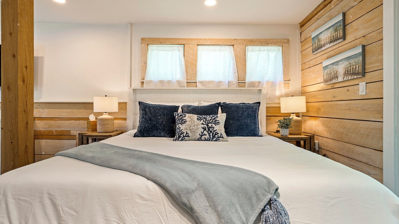 Photo of Bedroom in Falmouth Foreside