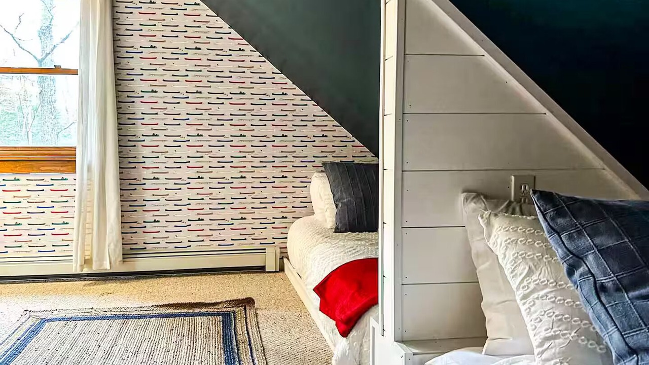Photo of Bedroom in Moultonborough