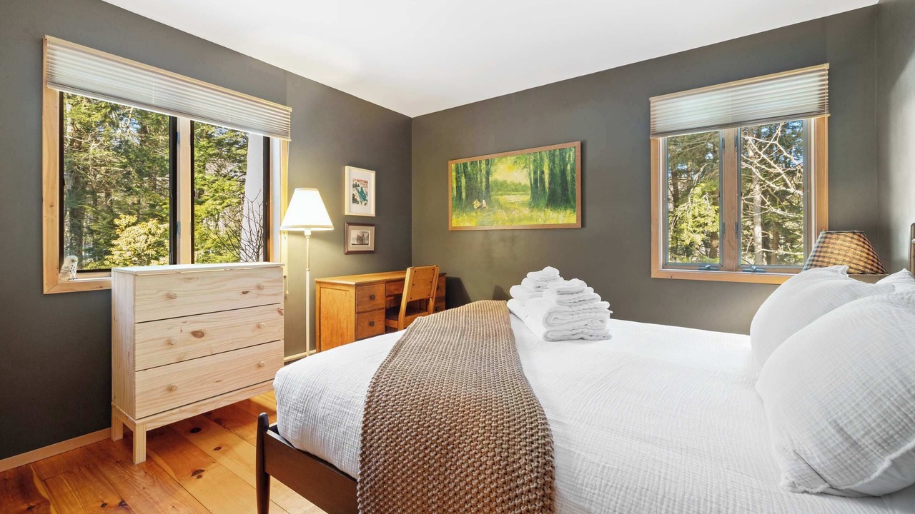 Photo of Bedroom in Becket