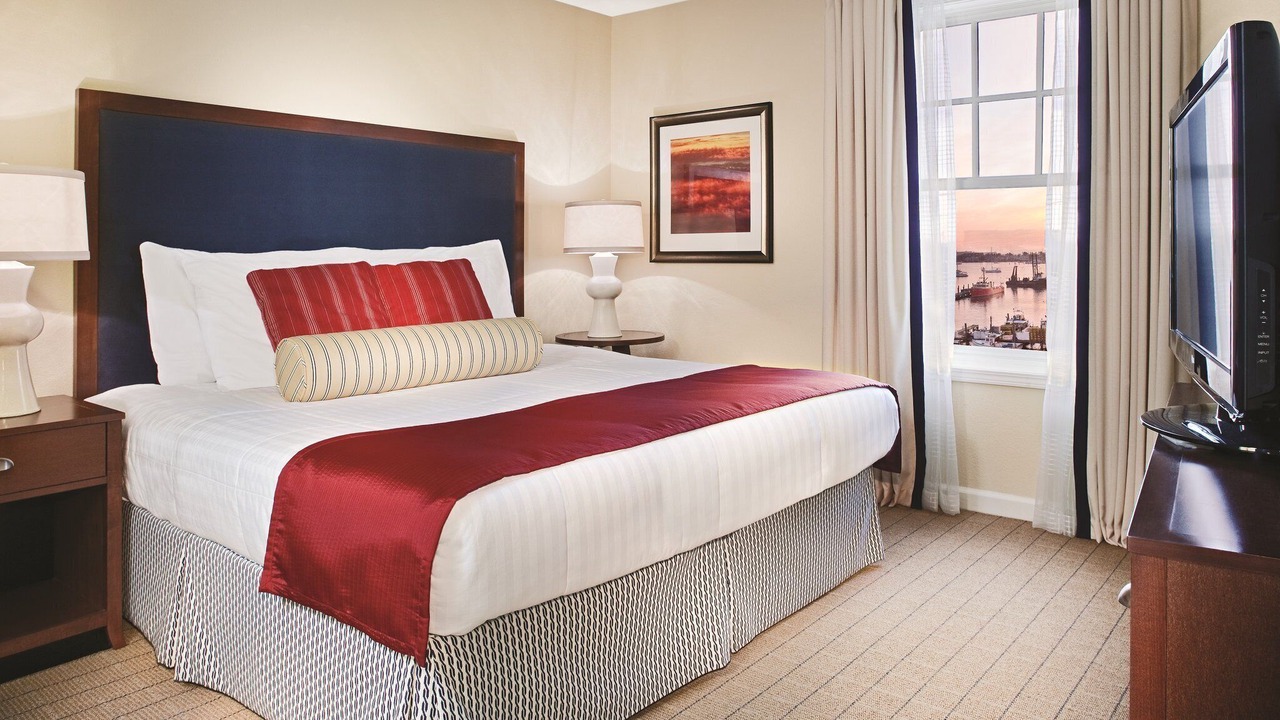 Photo of Bedroom in The Point