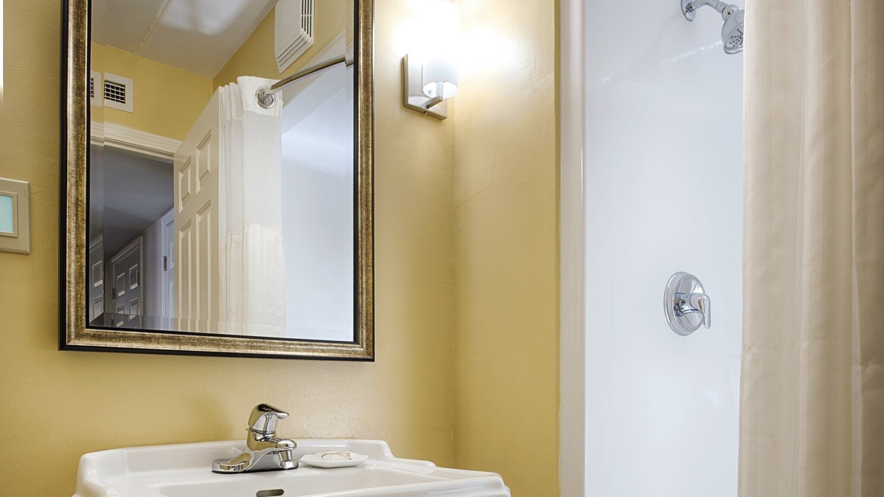 Photo of Bathroom in The Point