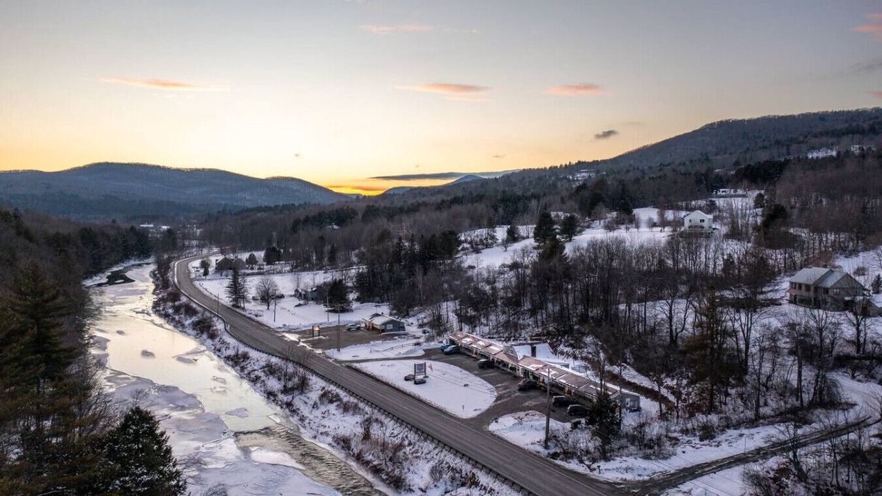 Photo of Outdoor in Woodstock