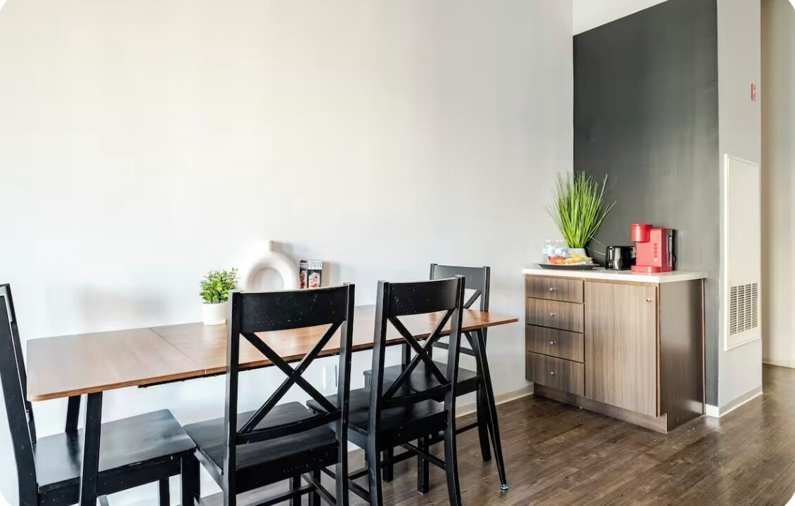 Photo of Livingroom in Assembly Square