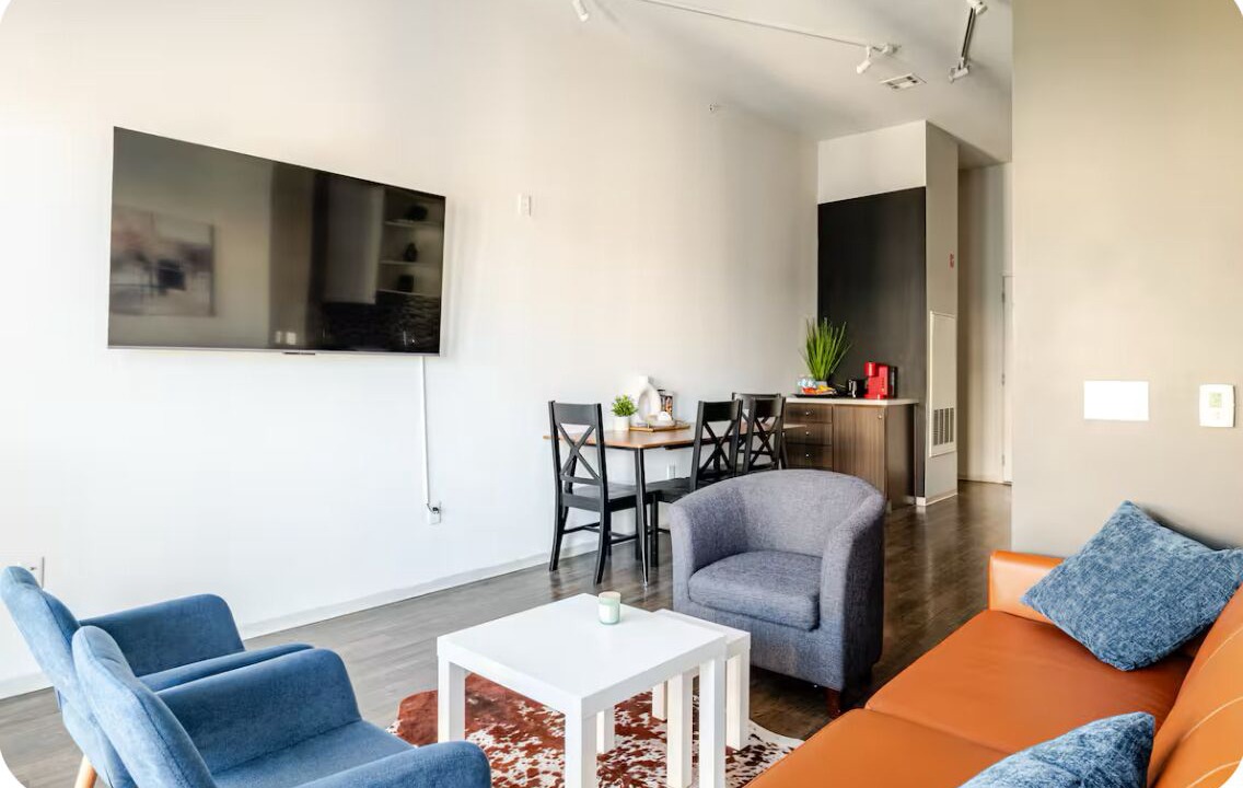 Photo of Livingroom in Assembly Square