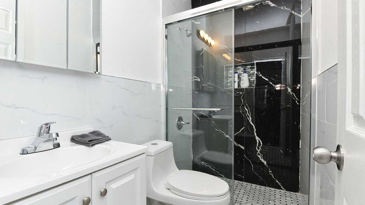 Photo of Bathroom in Garment District
