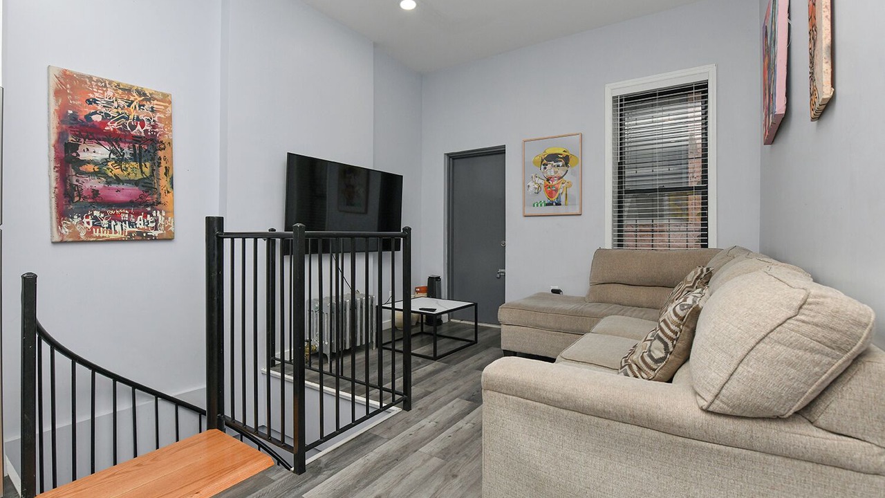 Photo of Livingroom in Garment District