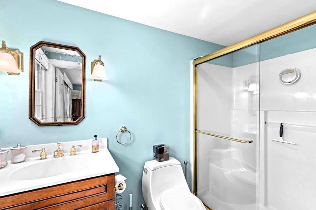 Photo of Bathroom in South Orleans