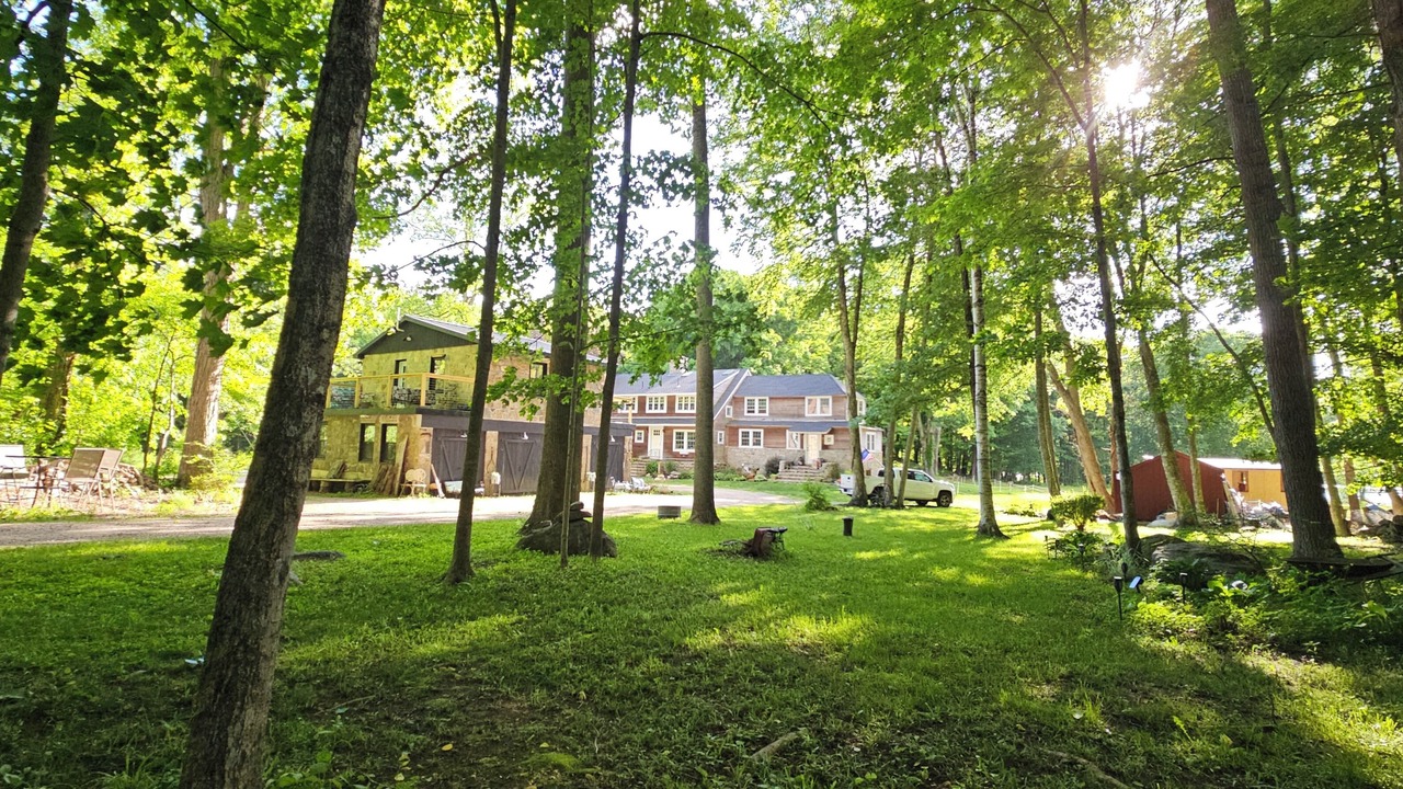 Photo of Outdoor in Clinton