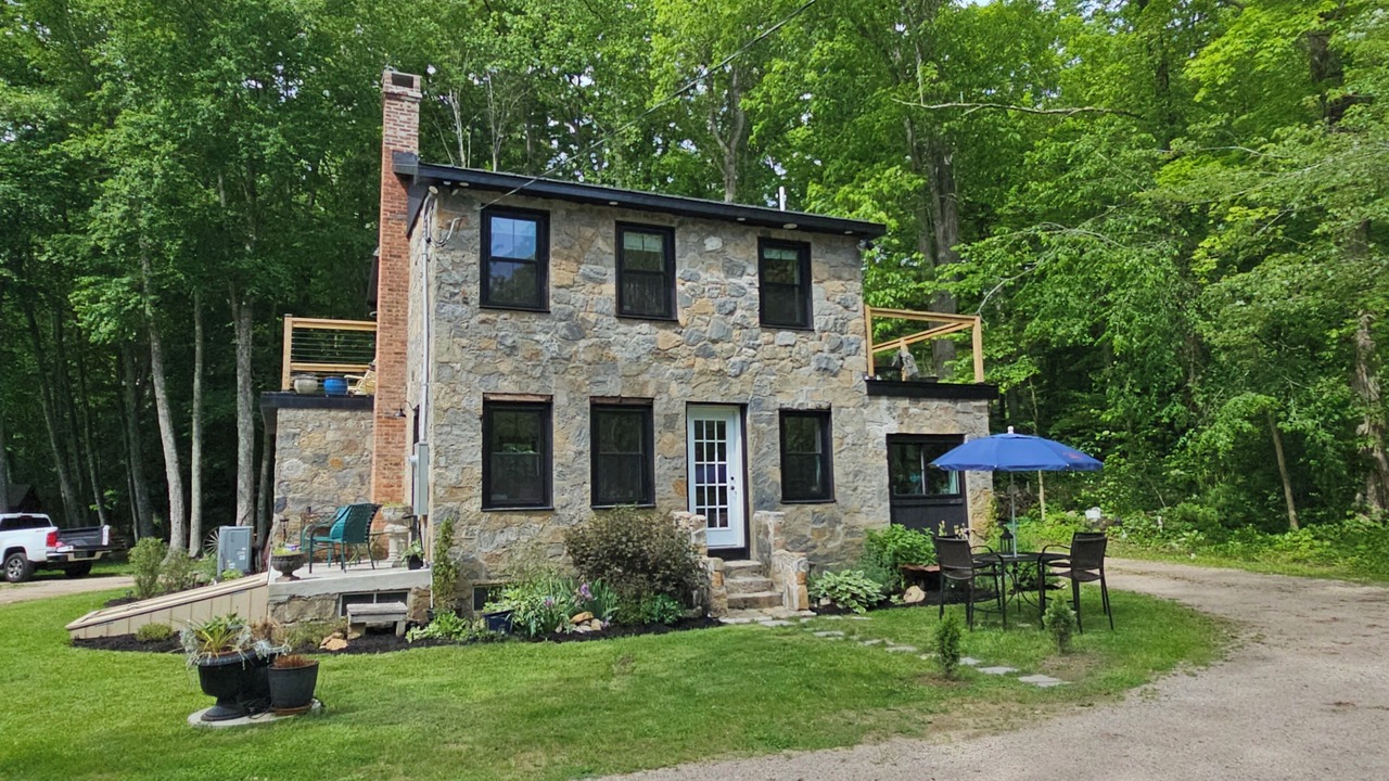 Photo of Outdoor in Clinton