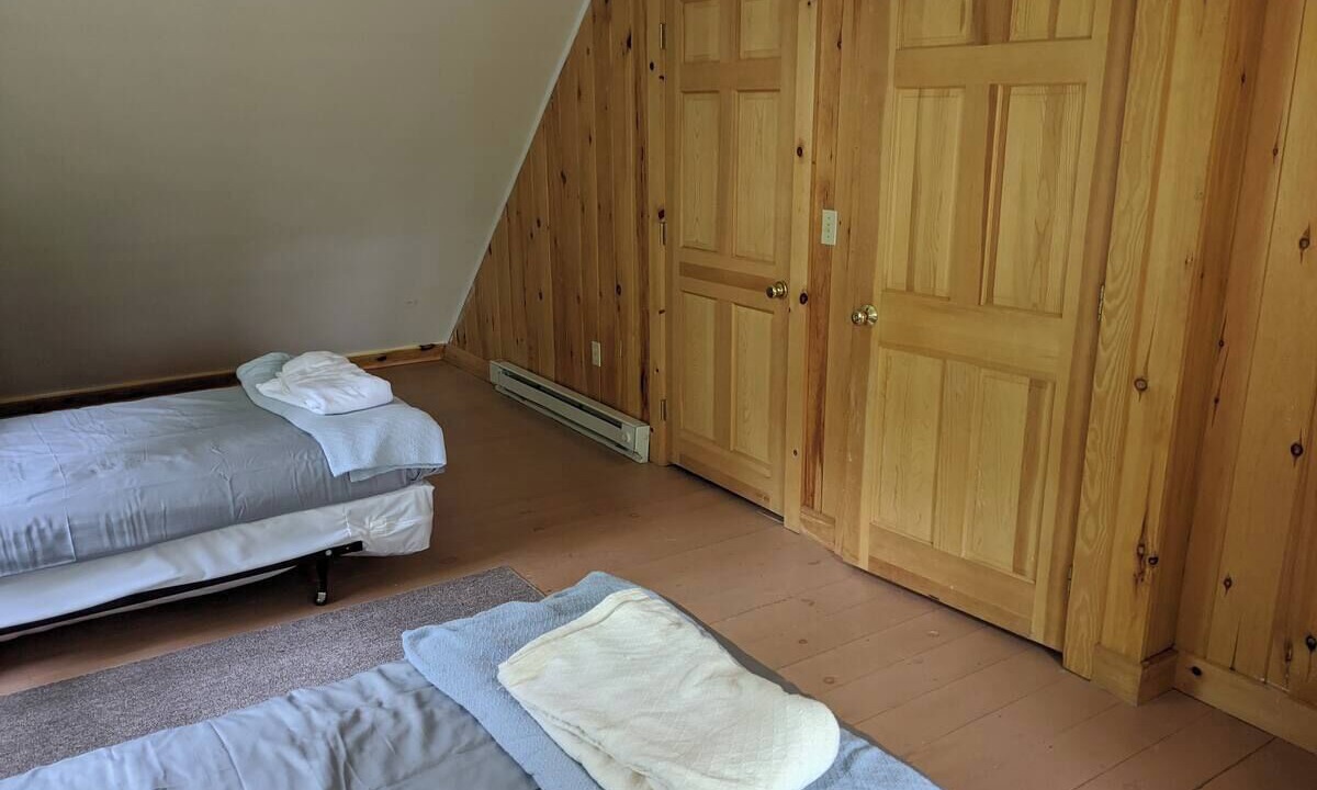 Photo of Bedroom in Raymond