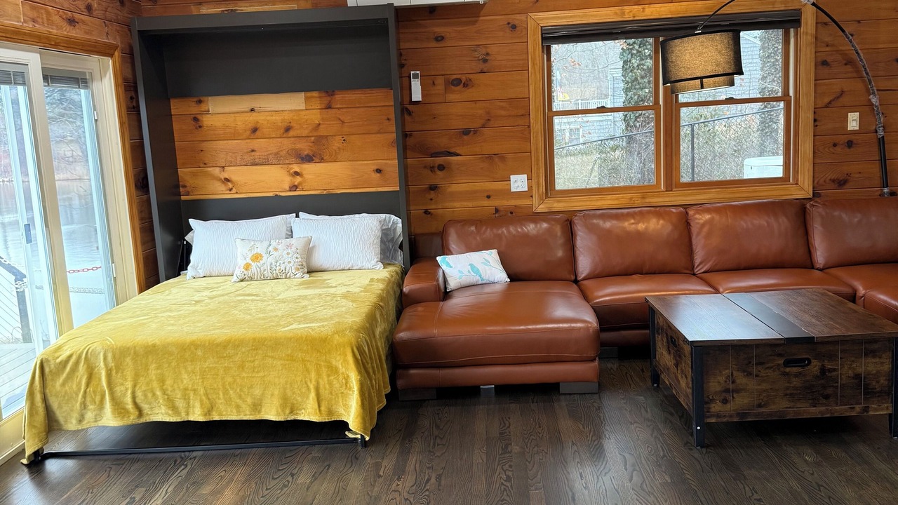Photo of Bedroom in Old Lyme