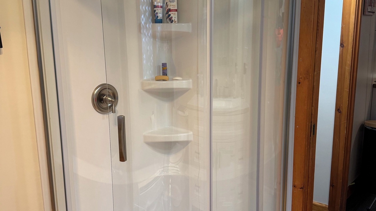 Photo of Bathroom in Old Lyme
