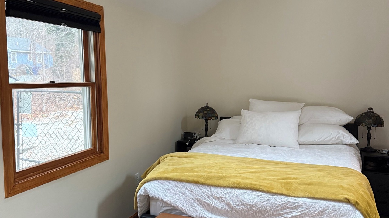 Photo of Bedroom in Old Lyme