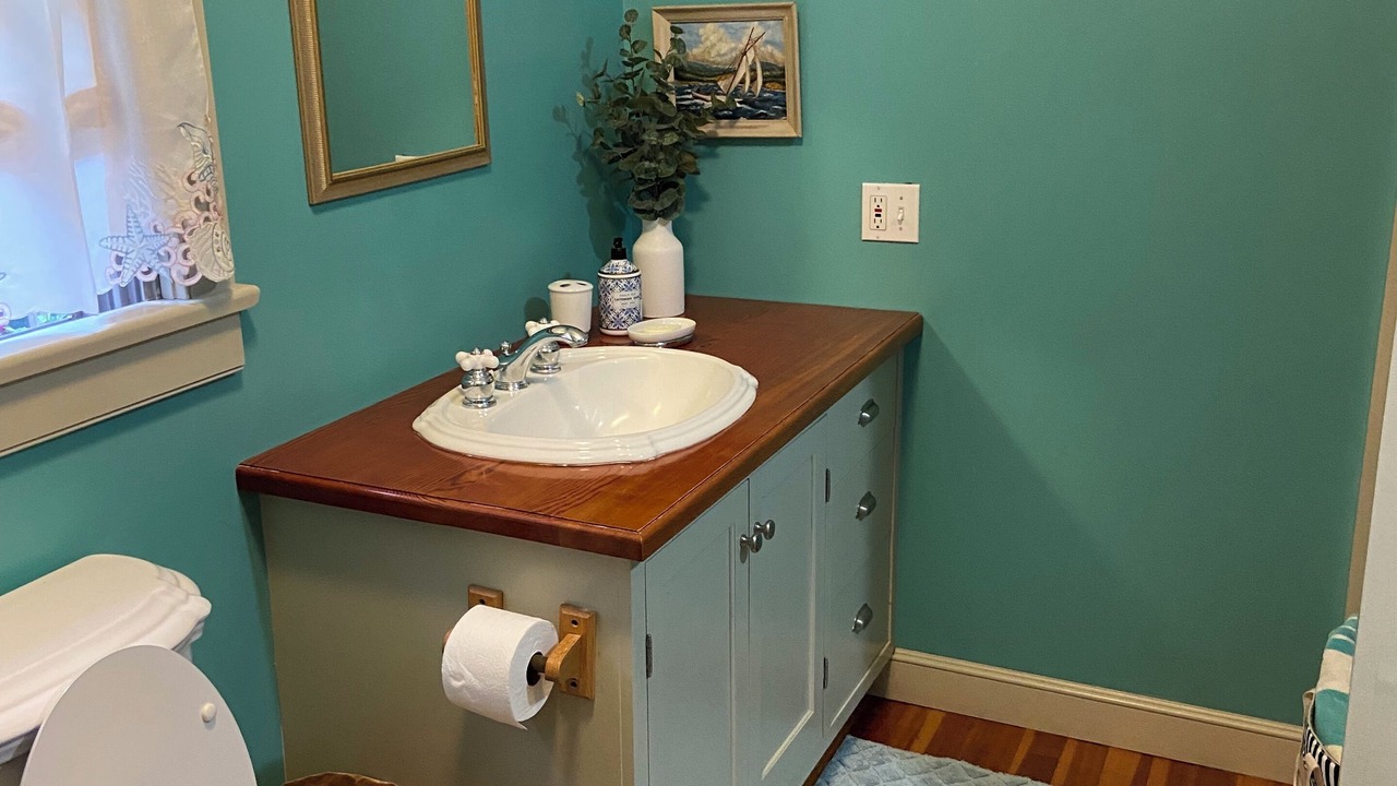 Photo of Bathroom in Katama
