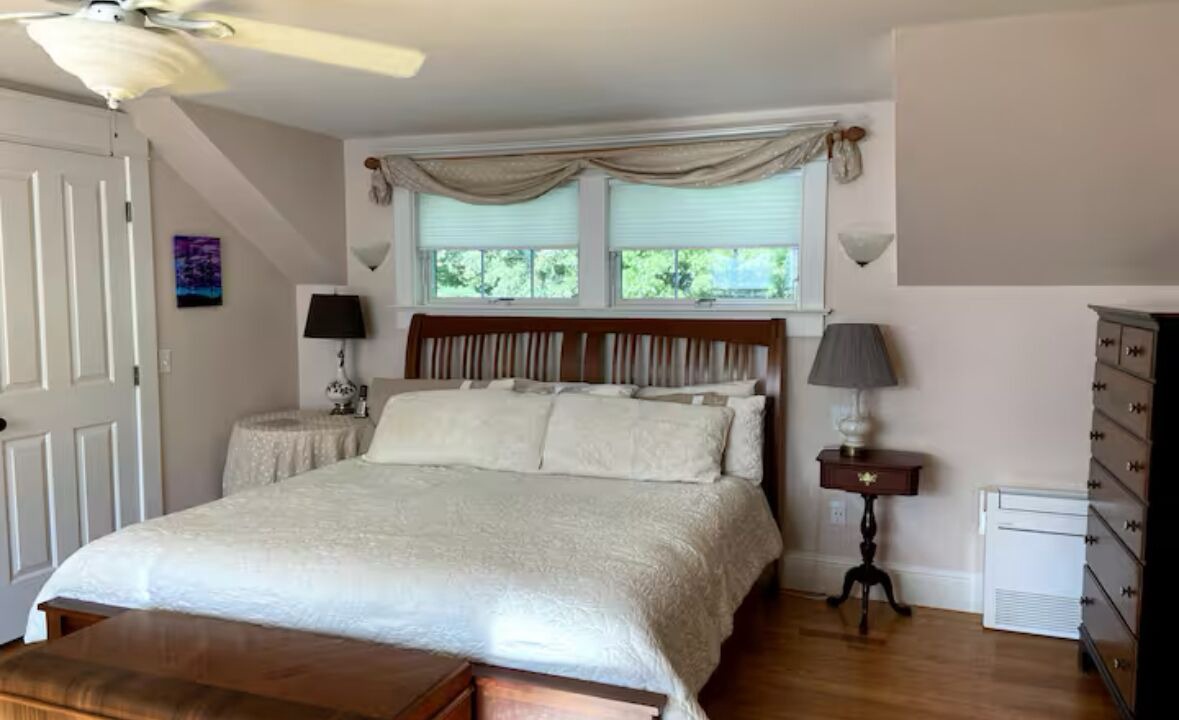 Photo of Bedroom in Tisbury