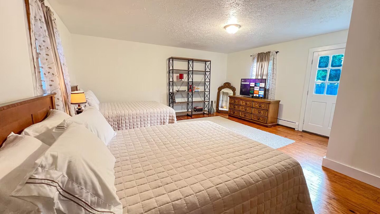 Photo of Bedroom in Lenox Dale