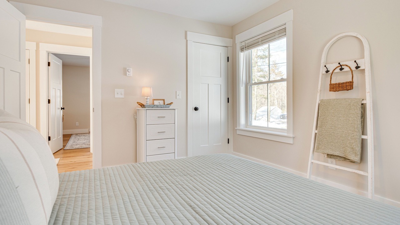 Photo of Bedroom in Lyman