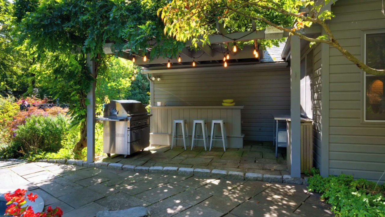 Photo of Patio Balcony in South Salem