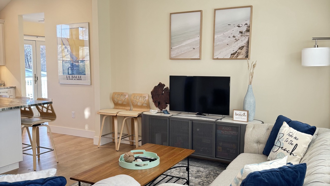 Photo of Livingroom in West Dennis