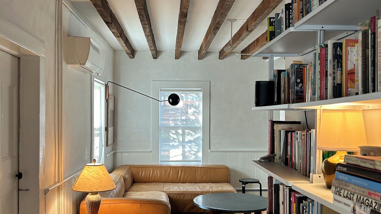 Photo of Livingroom in Livingston