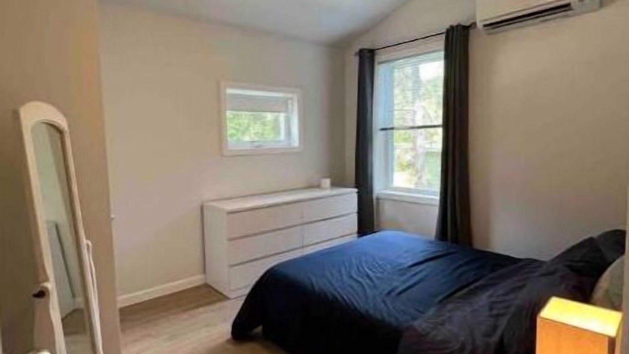 Photo of Bedroom in Burlington