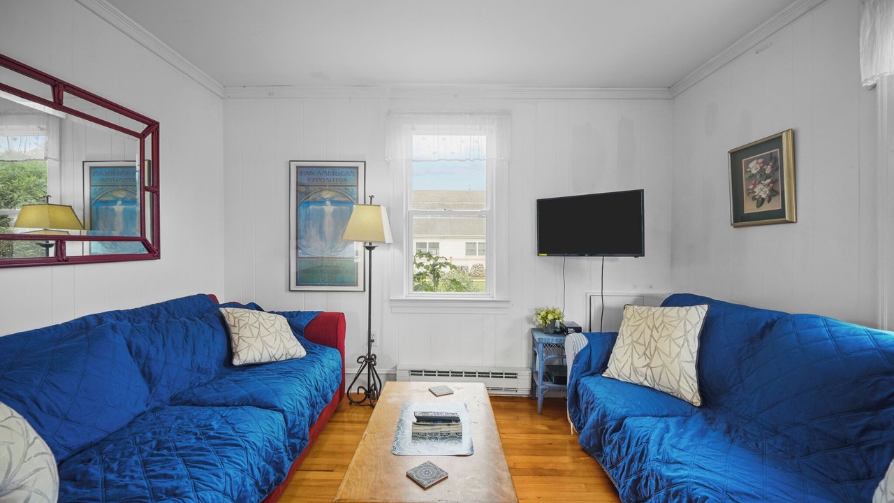 Photo of Livingroom in Misquamicut