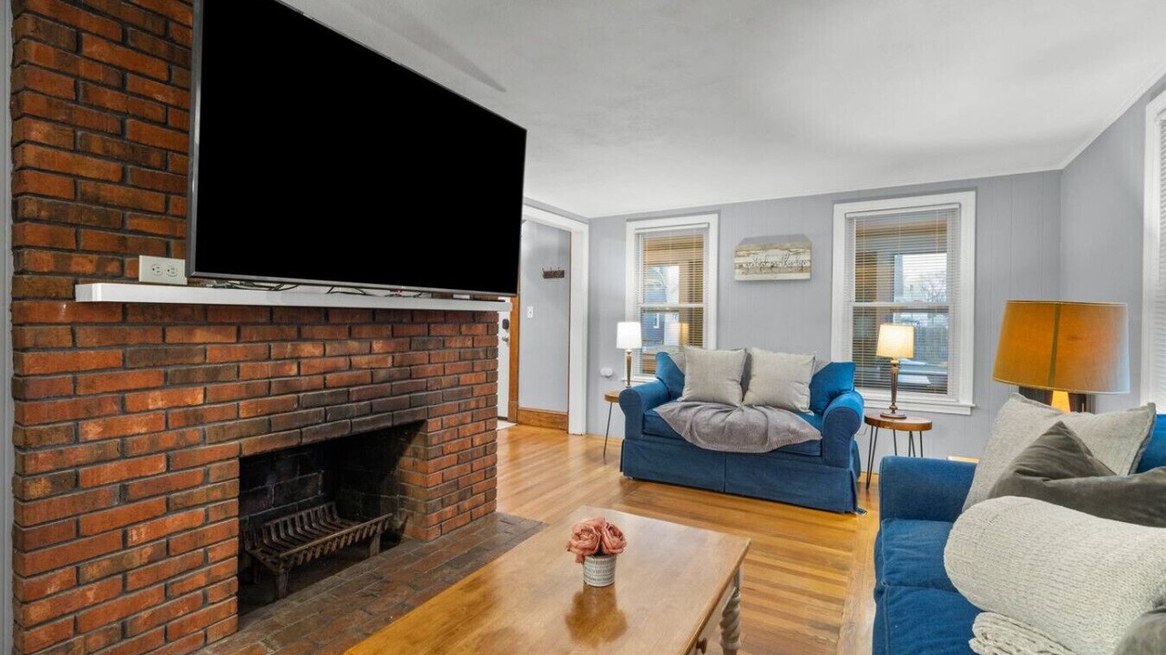 Photo of Livingroom in Pine Point