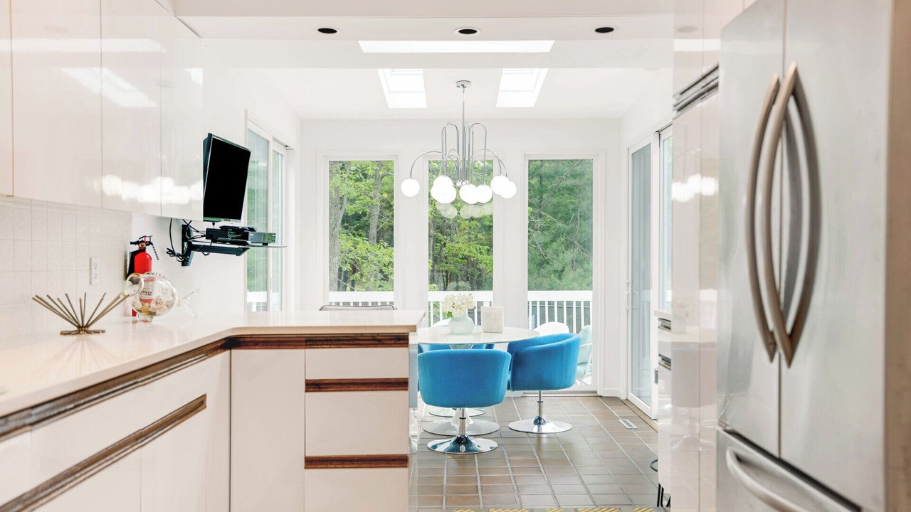 Photo of Kitchen in Northwest Harbor