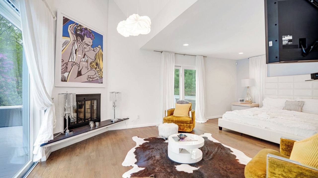 Photo of Bedroom in Northwest Harbor