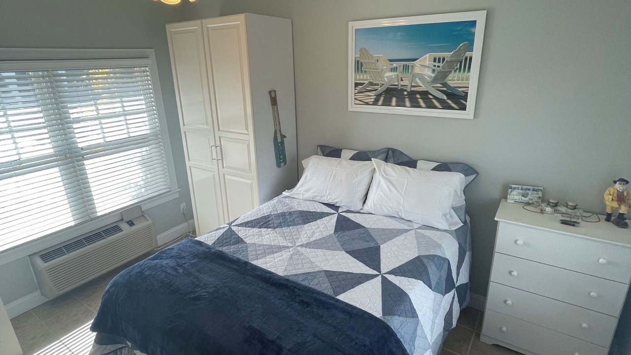 Photo of Bedroom in Misquamicut